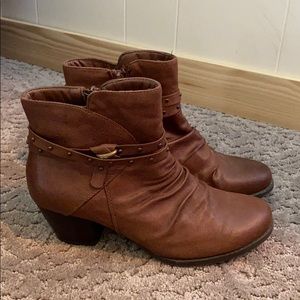 BareTraps Booties